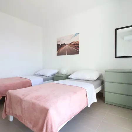 Apartment Sunbrela